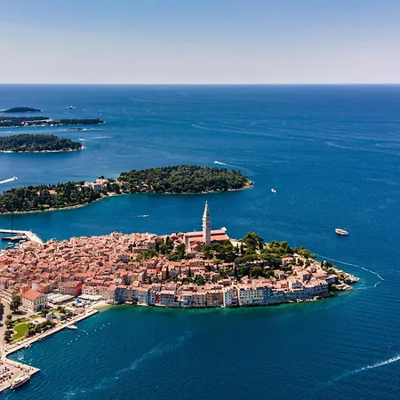 Apartamento Ap Lora 4 By Interhome Rovinj