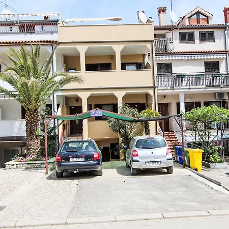Ap Lora 4 By Interhome Apartman