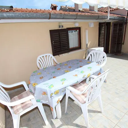 Ap Lora 4 By Interhome شقة *